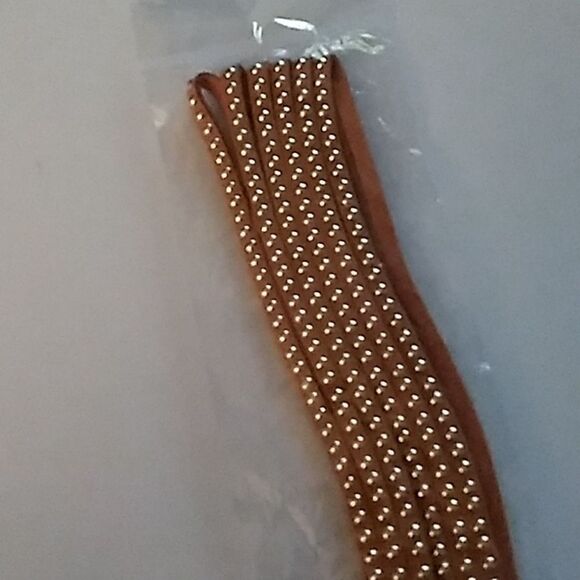 Set of Two Headbands - Picture 6 of 10